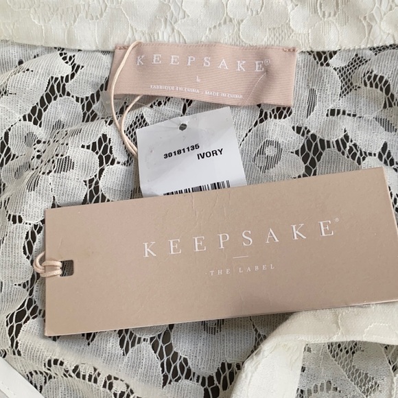 Keepsake The Label Sunshine Lace Shirt. - Picture 5 of 14